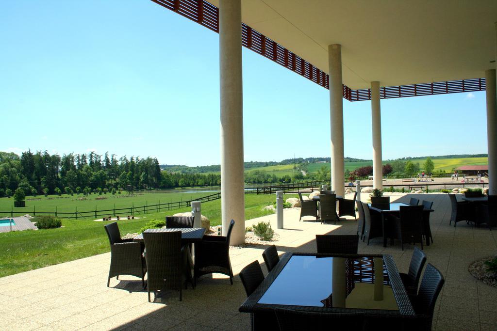 Velichovky K-Triumf Resort מראה חיצוני תמונה
