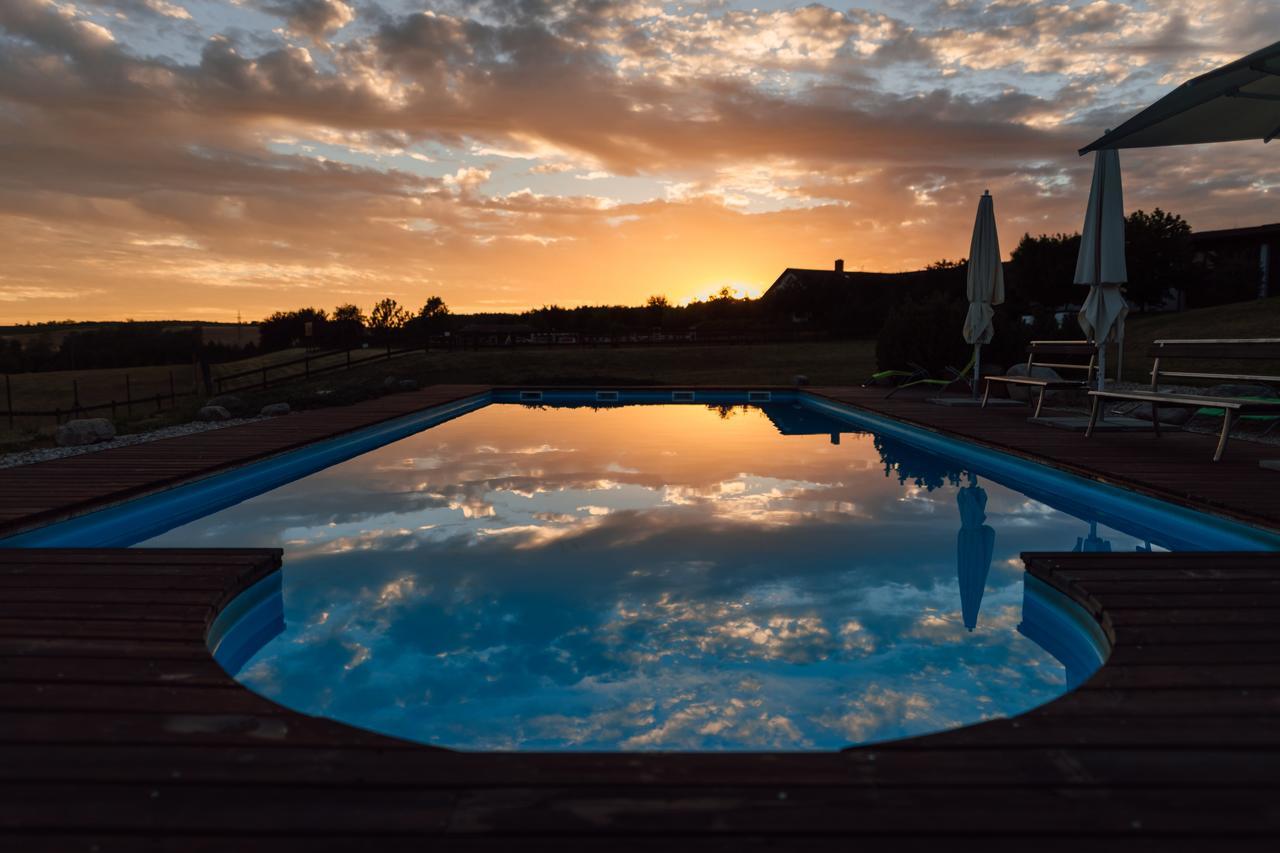 Velichovky K-Triumf Resort מראה חיצוני תמונה